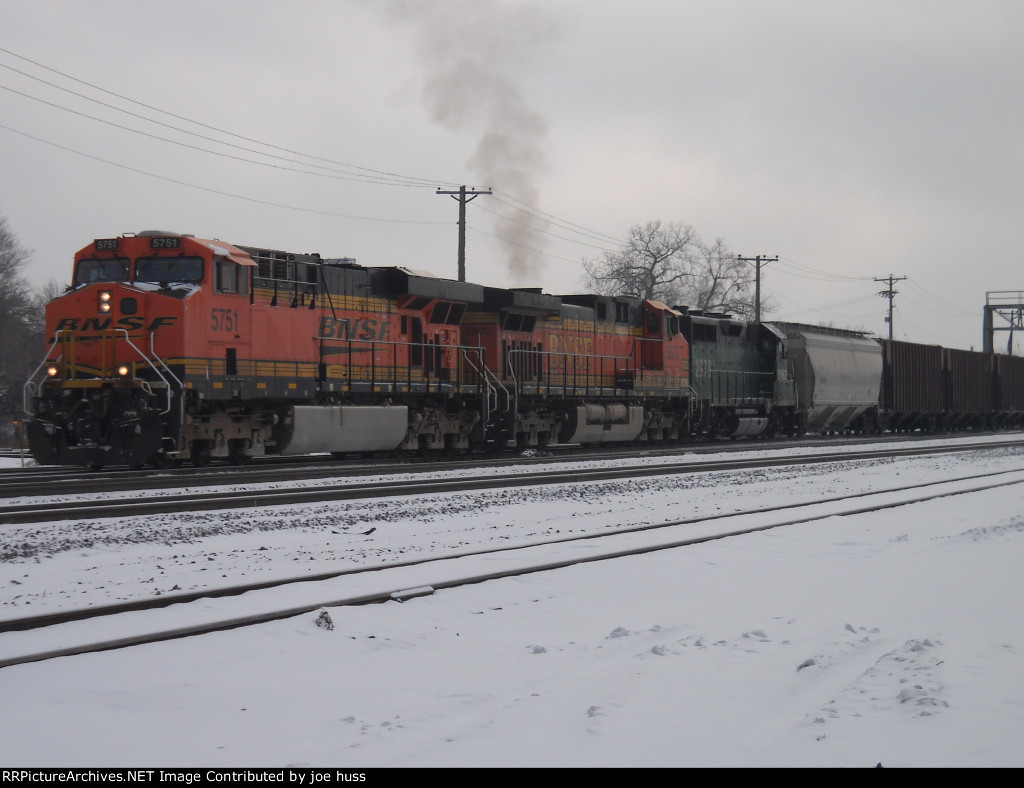 BNSF 5751 East